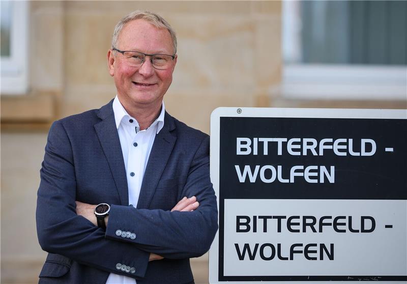 AfD spekuliert auf OB-Chefsessel - Stichwahl am Sonntag Armin Schenk (CDU) stellt sich zur Wiederwahl.