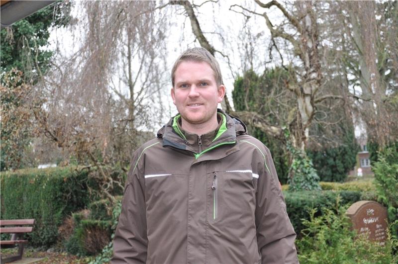 Wildmüll auf Stader Horstfriedhof wird zum Ärgernis Arne Grothmann. Foto: Felsch