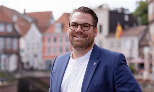 Arne Kramer am Alten Hafen in Stade.
