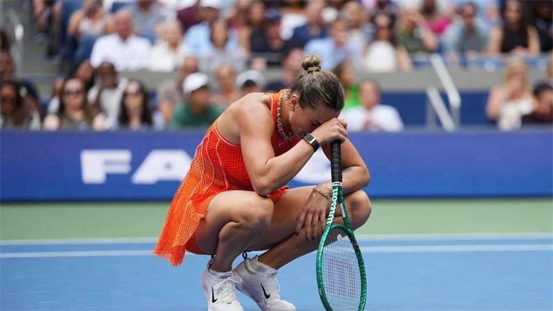 Showgrößen begeistert: Rybakina triumphiert bei US Open Aryna Sabalenka ist frustriert.