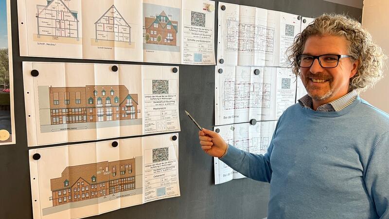 Neue Pläne: Das geschieht mit den Börne-Gebäuden in der Stader Altstadt Assmus Buttge vor den Plänen für den Umbau Bei der Börne am Rande der Stader Altstadt.
