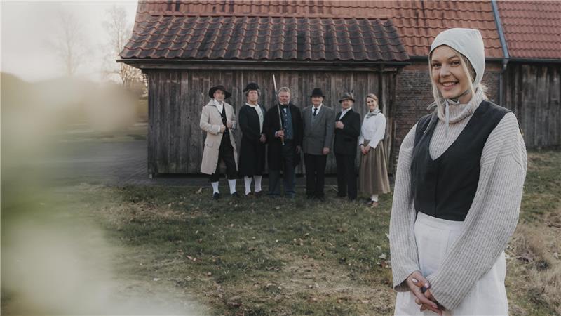 Auch Denise Volkens ist in der Oste-Saga als Anna aus Blumenthal zu sehen, die zum Tode verurteilt wurde.