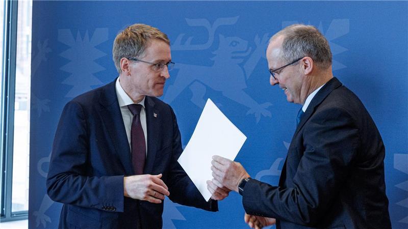 Auch Landwirtschaftsminister Werner Schwarz (rechts, CDU) verlässt das Kabinett.