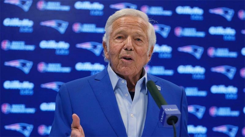 Auch Multimilliardär Robert Kraft, der ein von Ed Sheeran bespielte Stadion besitzt, will nach eigener Aussage spenden. (Archivbild)