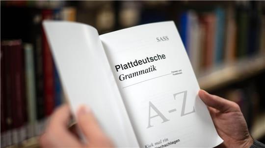 Auch Plattdeutsch hat seine Regeln. (Symbolbild)