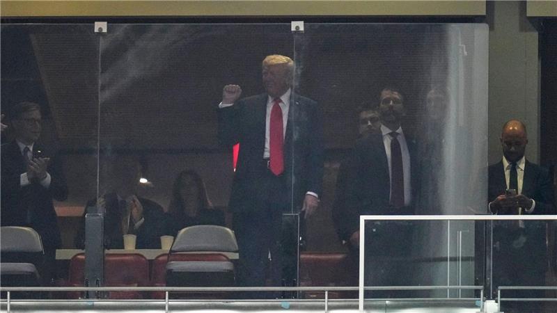 Auch Präsident Donald Trump reiste zu der Trauerfeier an.