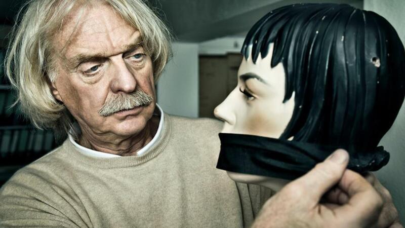 Auch Profiler Axel Petermann geht in Bremerhaven an Bord: zu einer True-Crime-Kreuzfahrt.