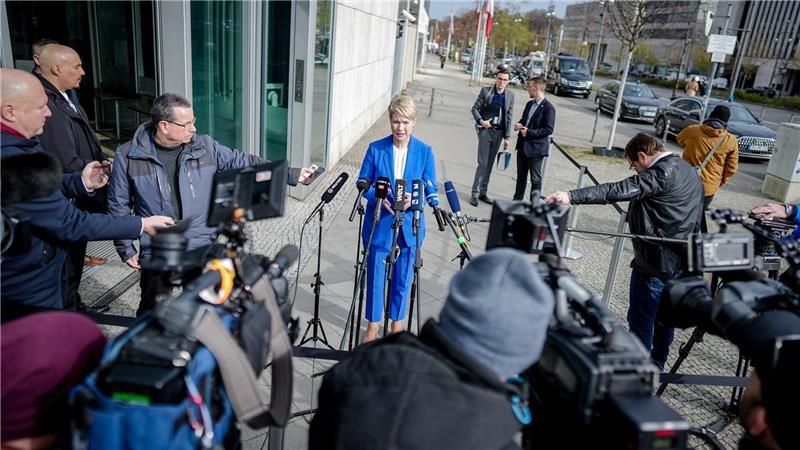 Auch Schwesig verweist auf den Zeitdruck. 