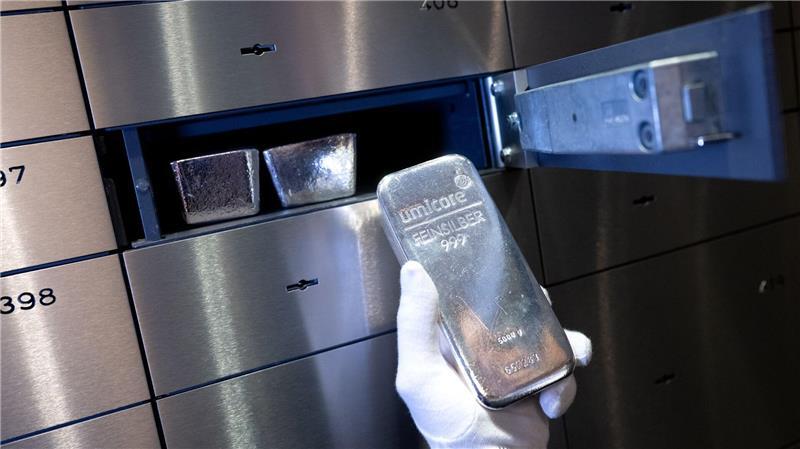 Auch Silber wird immer teurer.