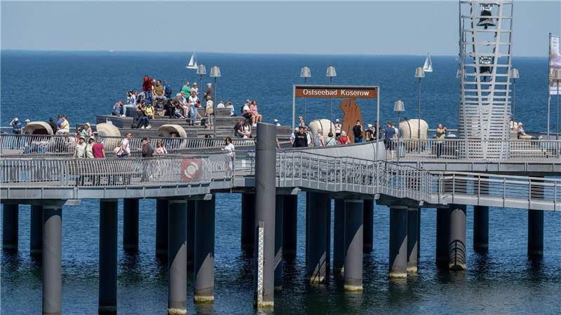 Bad in Nordsee und Ostsee: Das hilft bei tückischer Strömung Auch an Seebrücken können sich gefährliche Strömungen bilden. (Archivbild)