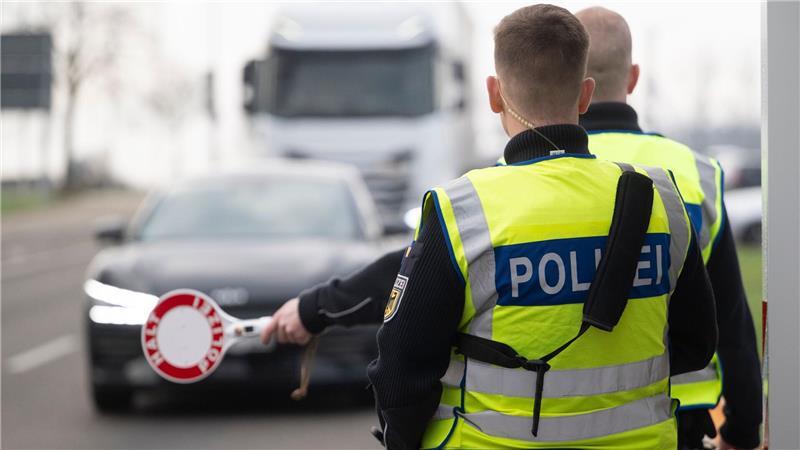 Auch an der Grenze zu Frankreich gibt es stationäre Kontrollen der Bundespolizei. (Symbolbild)