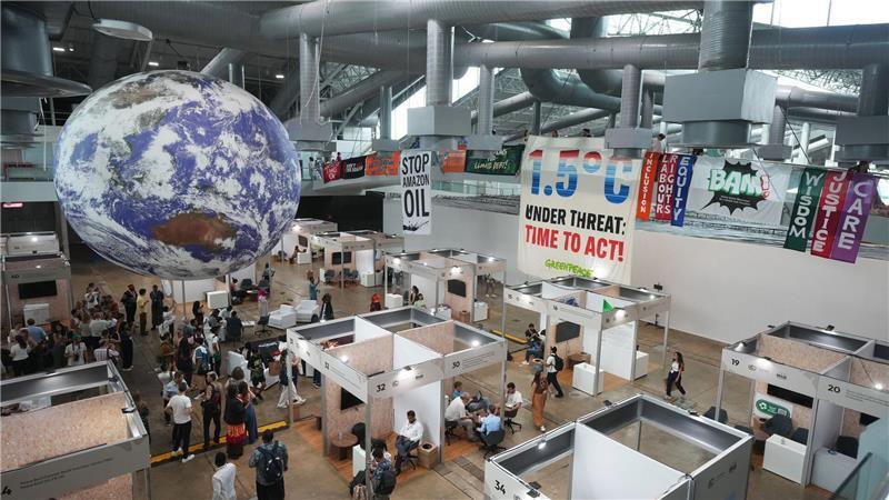 Auch auf dem Tagungsgelände gab es Protestaktionen.