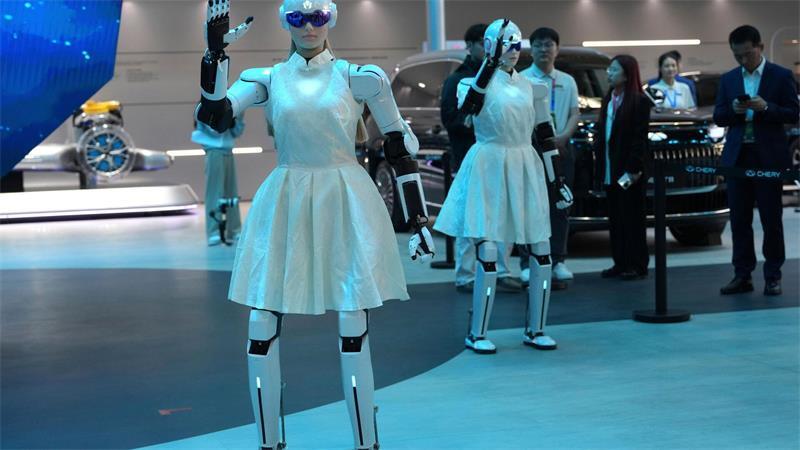 China-Schock 2.0 trifft Deutschlands Industrie Auch bei Tech-Innovationen mischt China ganz vorne mit