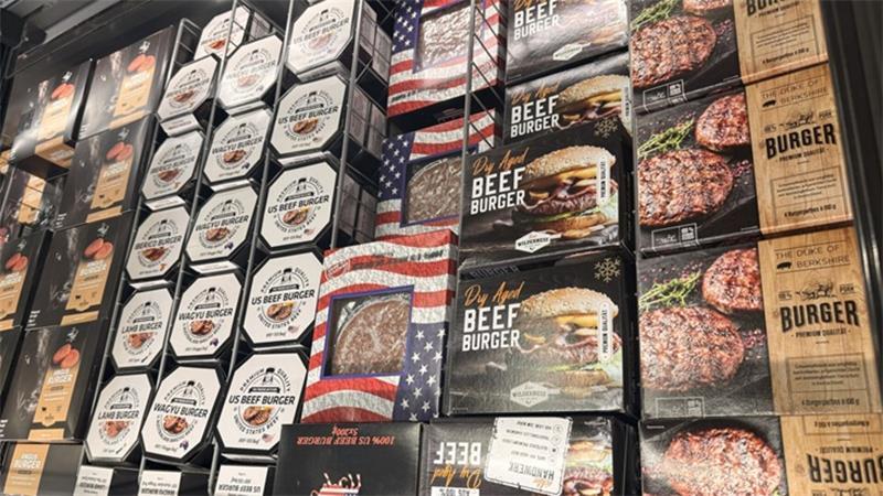 Auch beim Burger-Fleisch ist die Sortimentsvielfalt groß.