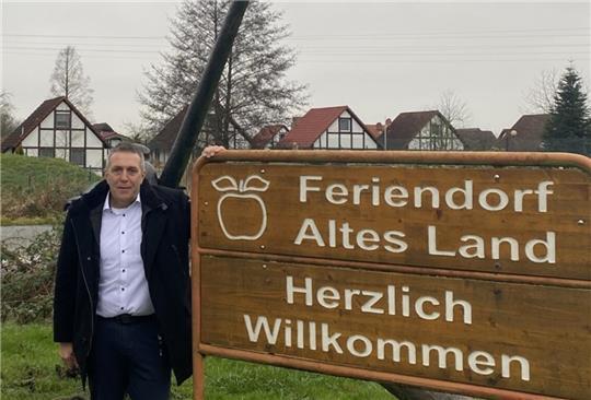 Auch das Feriendorf Altes Land unterstützt laut Bürgermeister Timo Gerke die Übernachtungssteuer.