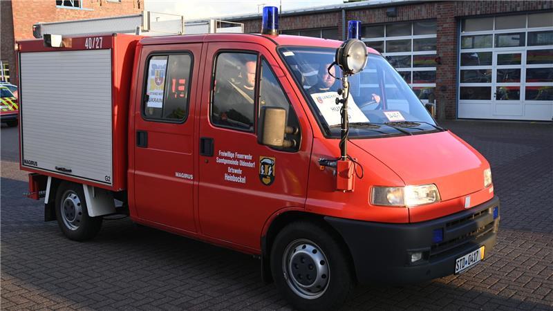 Auch das ausrangierte Tragkraftspritzenfahrzeug von der Feuerwehr Heinbockel geht ins Kriegsgebiet.