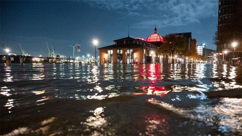 Auch der Fischmarkt war von Wasser überflutet.