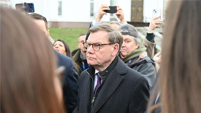 Auch der deutsche Außenminister Johann Wadephul ist in die Ukraine gereist.