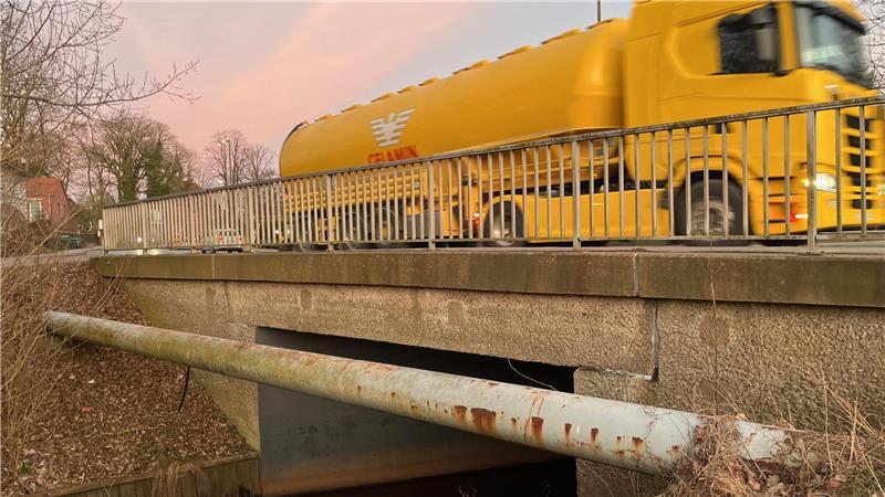 Auch die Brücke über die Horsterbeck wird im Zuge der B73-Sanierung erneuert.