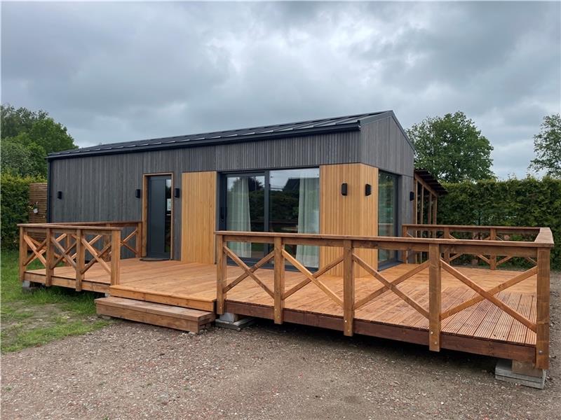 So läuft es beim neuesten Tiny-House-Projekt im Kreis Stade Auch die Gräpeler Häuser erhalten eine Terrasse. Foto: 3mal3