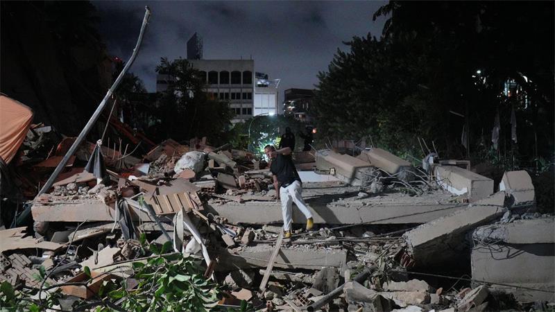 „Es war fürchterlich“ - Angst und Zerstörung in Venezuela Auch die Hauptstadt Caracas ist betroffen.
