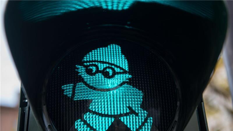 Ampelmännchen mal anders – Sesamstraßen-Duo in Hamburg Auch die Mainzelmännchen sind auf Ampeln zu sehen. (Archivbild)