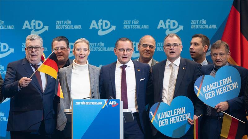 Auch die Reden, die beim Bundesparteitag der AfD in Riesa im vergangenen Januar gehalten wurden, flossen in die Neubewertung durch den Verfassungsschutz ein. (Archivfoto)
