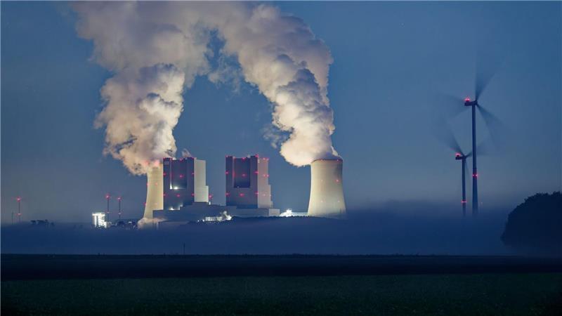 Zu hohe Strompreise im Winter? Behörden legen Bericht vor Auch die für die Stromerzeugung einsetzbaren und als verfügbar gemeldeten Braun- und Steinkohlekraftwerke wurden während der Dunkelflauten am 6. November und 12. Dezember 2024 laut Bericht eingesetzt. (Archivbild)