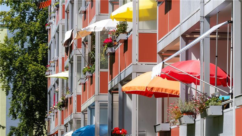 Hitze-Check: Schwitzen in Offenburg, Schatten in Kiel Auch durch dichte Bebauung staut sich in Städten die Hitze.