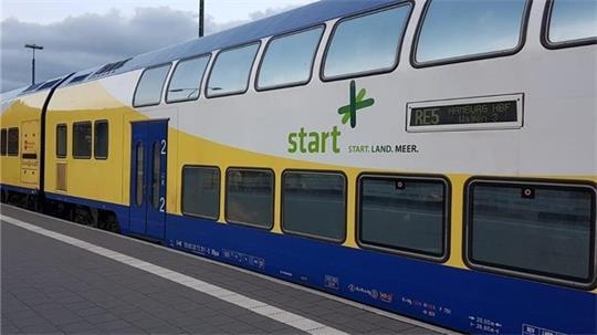 Auch im Zug von Start Unterelbe soll es auf der Strecke zwischen Cuxhaven und Stade zu einer Attacke gekommen sein.