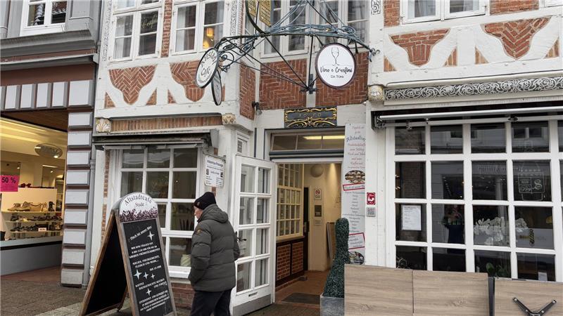 Auch im schönen Hökerhuus gibt es einen Leerstand. Eine sieben Quadratmeter große Fläche wird zur Vermietung angeboten.