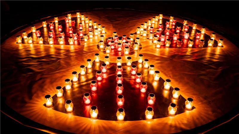 Auch in Belarus, das am meisten betroffen war vom radioaktiven Niederschlag, und in Russland wurde an die Atomkatastrophe von Tschernobyl erinnert.