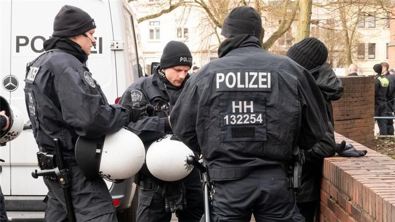 Auch in Hamburg-Heimfeld gab es wegen einer AfD-Wahlkampfveranstaltung Proteste.