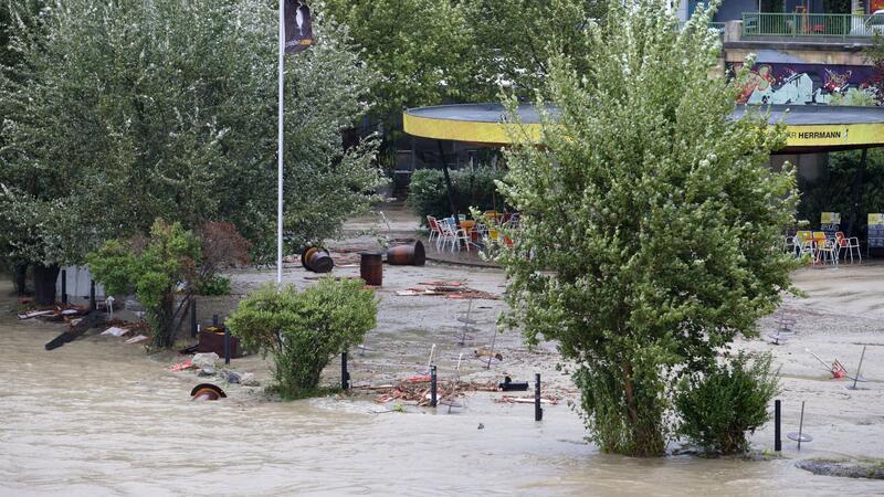 Auch in Wien sind manche Wege überflutet. 