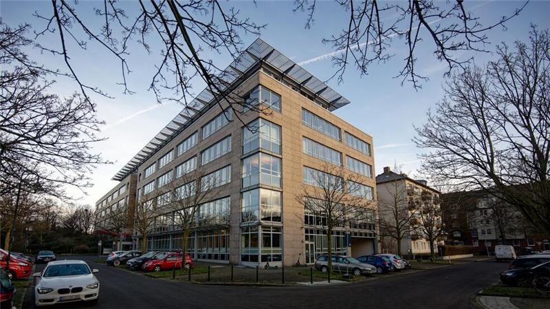 Korruptionsverdacht bei Sanierung der NRW-Staatskanzlei Auch in der Düsseldorfer BLB-Zentrale gab es eine Razzia