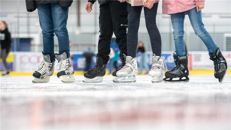 Auch in der Eissporthalle Harsefeld steigen die Eintrittspreise ab 2026.