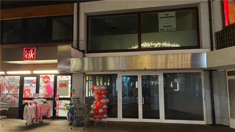 Auch neben Kik stehen Gewerbeflächen frei.