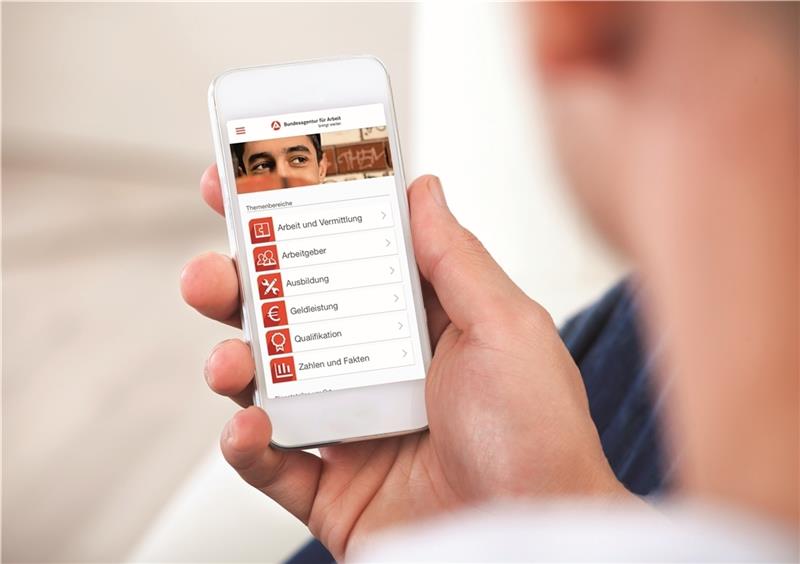 Arbeitsagentur Stade: Dieser Service erspart den Weg zum Amt Auch per Smartphone können die Dienstleistungen der Arbeitsagentur abgerufen werden. Foto: Agentur für Arbeit