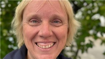 „Auch wenn der Buxtehuder SV in Neckarsulm verloren hat, hatten wir ein tolles Wochenende mit ein paar Fans vor Ort.“ Christine Haase, Vorsitzende des BSV-Fanclubs Has' und Igel, am 14. September 2025