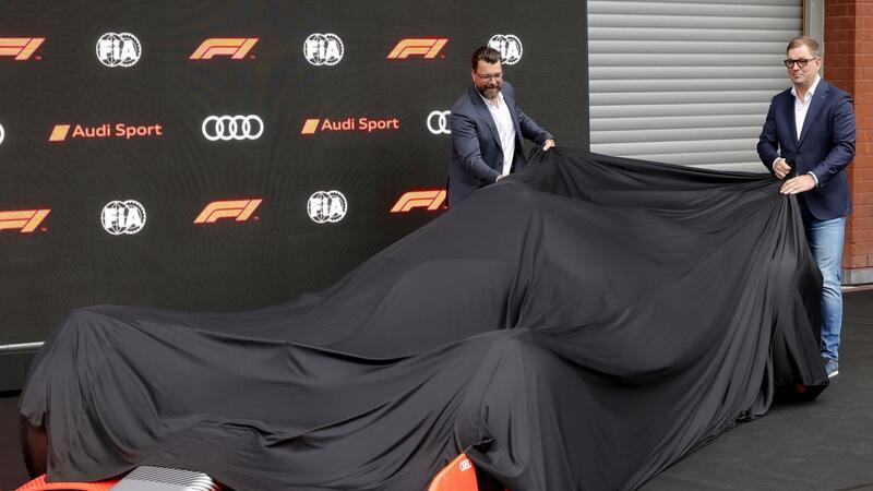 Der wilde Spekulations-Kurs um den Audi-F1-Einstieg Audi-Chef Markus Duesmann (r) und Audi-Entwicklungsvorstand Oliver Hoffman.