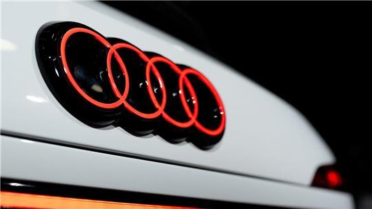 Audi hat 2025 weniger Autos verkauft, zum Jahresende geht die Tendenz aber nach oben. (Archivbild)