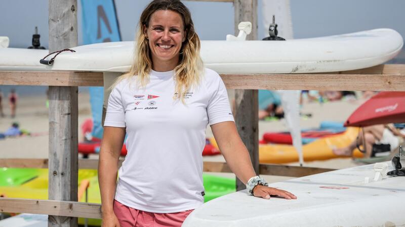 Auf Baltrum hat Leonie Meyer mit sechs Jahren Windsurfen gelernt. 
