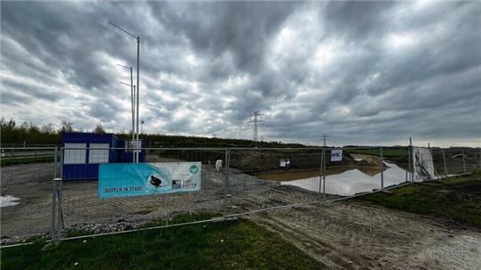 Auf dem Surfpark-Gelände in Stade-Süd ruhen die Bauarbeiten.