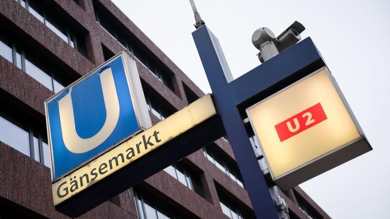 Auf dem U-Bahnhof Gänsemarkt kam es am Abend zu einem tödlichen Unfall (Archivbild).