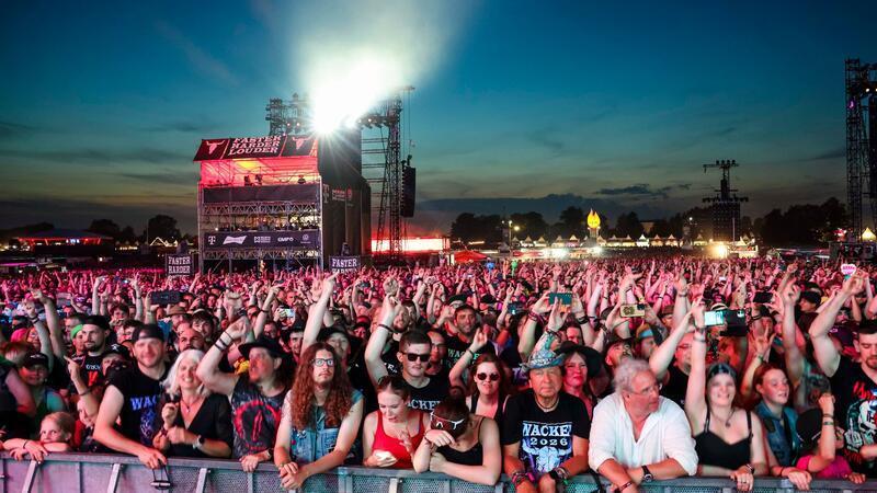 Auf dem Wacken Open Air wird es heute wieder heiß.