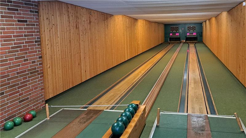 Nach 40 Jahren ist Schluss: Wirt sucht Nachfolger für Gasthaus Würger Auf den beiden Bundeskegelbahnen im Gasthaus Würger in Uthlede spielen unter anderem 20 Kegelklubs.
