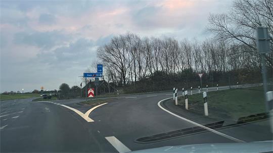 Auf der A26 kam es bei Horneburg zu einem Unfall (Symbolbild).