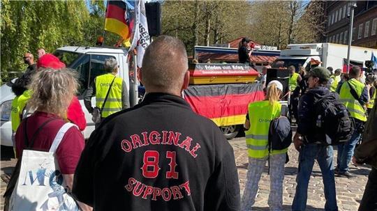 Auf der Demonstration in Cuxhaven im Frühjahr 2025.