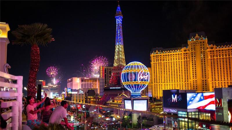 Bei 4. Verstappen-Triumph: Feiern, wie es nur Las Vegas kann Auf die Formel 1 wartet womöglich eine ganz besondere WM-Show