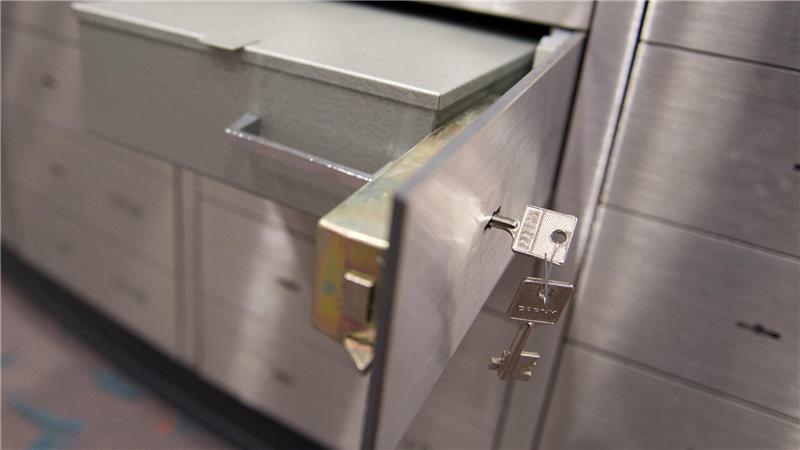 Auf die Größe kommt's an: Wie teuer ein Bankschließfach ist, hängt unter anderem vom einschließbaren Volumen ab. 